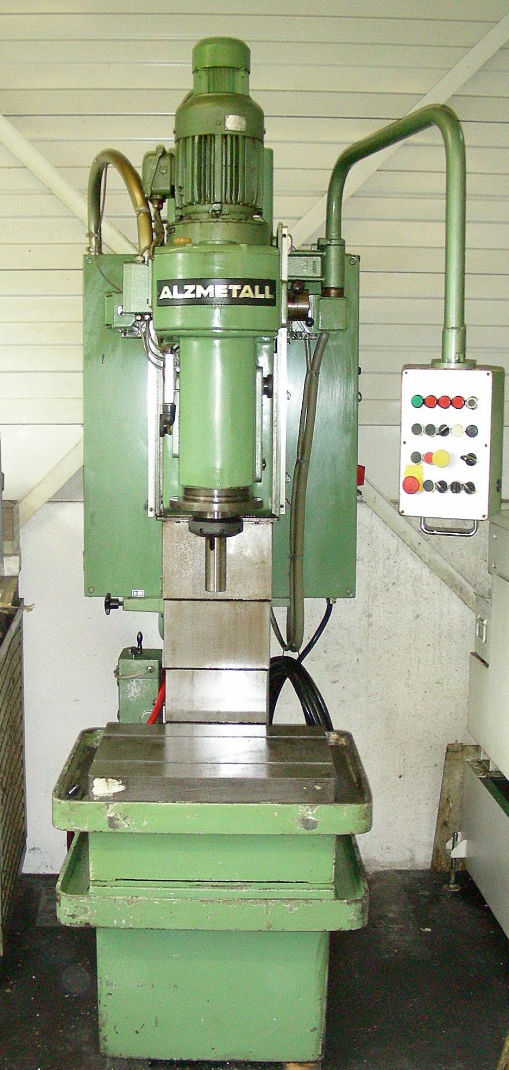 Alzmetall Radialbohrmaschine AB3 R – Althaus Maschinenhandel